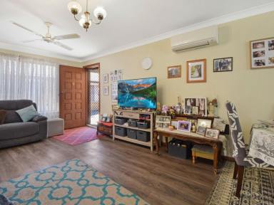 Unit For Sale - NSW - Young - 2594 - Nice & Level 2 Bedroom Unit With-in Walking Distance to The Main Street  (Image 2)