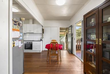 House For Sale - QLD - Kearneys Spring - 4350 - Neat, Functional Home with Fantastic Outdoor Appeal  (Image 2)