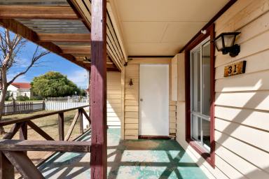 House For Sale - VIC - Mildura - 3500 - The HUNT is over!  (Image 2)