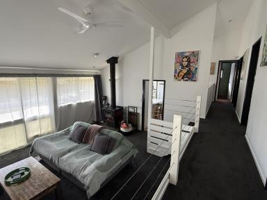 House For Lease - NSW - Cooma - 2630 - Renovated Fully Furnished Home – Spacious & Comfortable Living  (Image 2)