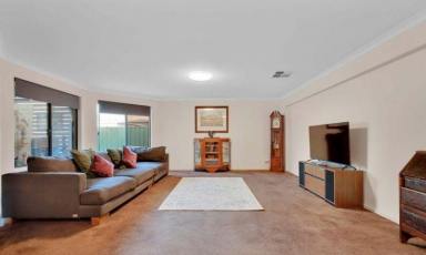 House Leased - WA - Canning Vale - 6155 - Home for lease  (Image 2)