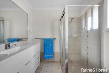 House For Lease - NSW - Nowra - 2541 - Perfect for the large family  (Image 2)