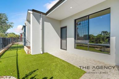 House For Sale - WA - Wellard - 6170 - Peaceful Parkside Living with Scenic Outlooks  (Image 2)