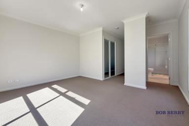 House For Lease - NSW - Dubbo - 2830 - Brand New Home with Stunning Views in the Prestigious Southlakes Estate  (Image 2)