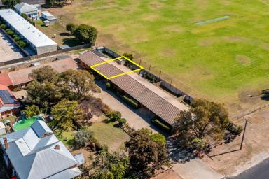 Unit For Sale - NSW - Mudgee - 2850 - QUIET COMFORT WITH INVESTMENT APPEAL  (Image 2)