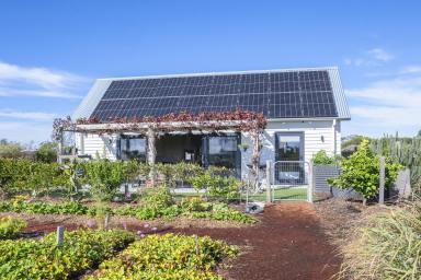 House For Sale - WA - Witchcliffe - 6286 - Designed for life  (Image 2)