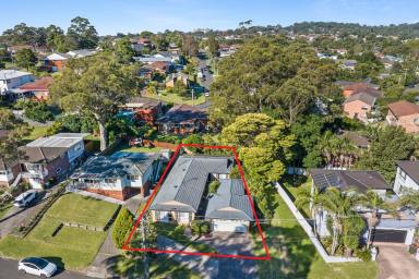 House For Sale - NSW - Figtree - 2525 - Modern Single Level Brick Home  (Image 2)