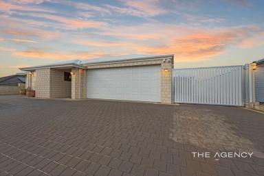 House For Sale - WA - Wandina - 6530 - NOW SELLING - AN EXCEPTIONAL FAMILY RESIDENCE - PREMIUM OFFERING  (Image 2)