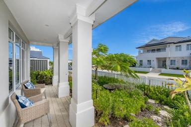 House For Sale - WA - Iluka - 6028 - HAMPTONS INSPIRED LUXURY!  (Image 2)
