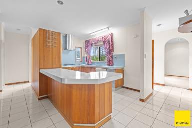 House Auction - QLD - Bentley Park - 4869 - Solid Home on Generous Parcel - Renovate, Invest or Move In!  (Image 2)