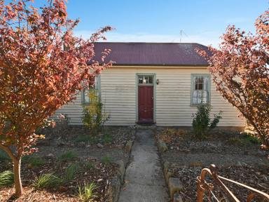 House For Sale - TAS - Oatlands - 7120 - Charming Heritage Cottage  (Image 2)