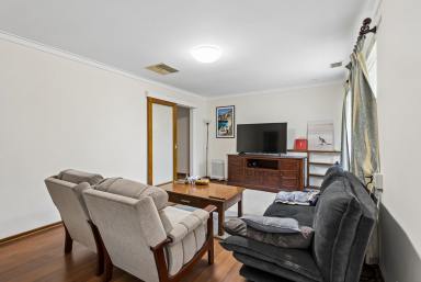 House For Sale - WA - Belmont - 6104 - The Perfect Investment on R20/50/100 Zoned Block  (Image 2)