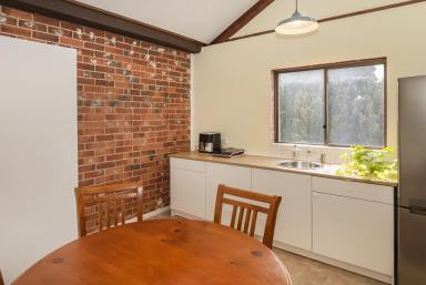 House For Lease - WA - Augusta - 6290 - Convenient Location  (Image 2)