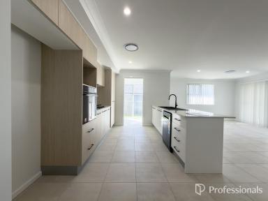 House For Lease - NSW - Westdale - 2340 - 30 Explorers Way  (Image 2)