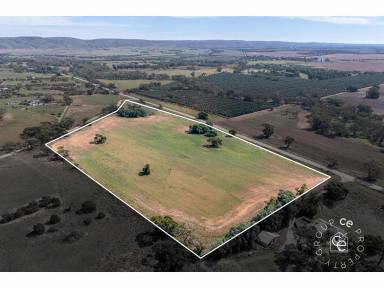 Lifestyle For Sale - SA - Cambrai - 5353 - Enjoy having your own space and the freedom to do your own thing.  (Image 2)