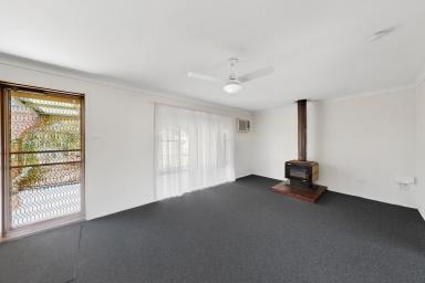 House For Sale - NSW - Merriwa - 2329 - Brick Home – Ideal for All Stages of Life  (Image 2)