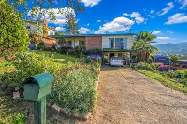 House For Sale - NSW - Tumut - 2720 - Charm and Character Filled Home  (Image 2)
