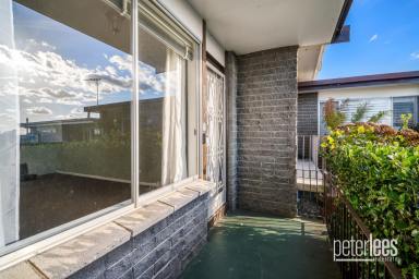Unit For Sale - TAS - Prospect - 7250 - Low-Maintenance Living in a Prime Prospect Location  (Image 2)