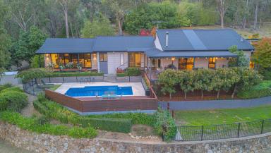 House For Sale - VIC - Myrtleford - 3737 - Stunning Modern Home  (Image 2)
