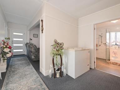 House For Sale - TAS - Maydena - 7140 - Family Comfort on the Edge of Tasmania's Wilderness  (Image 2)