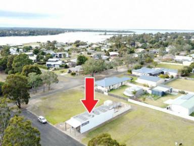 Retail For Lease - VIC - Newlands Arm - 3875 - COMMERCIAL SHOP IN THE NEWLANDS ARM  (Image 2)
