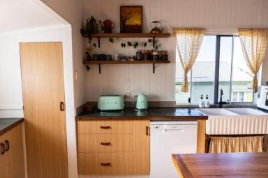 House For Sale - QLD - Gympie - 4570 - Beautifully Renovated Queenslander with Family Appeal  (Image 2)
