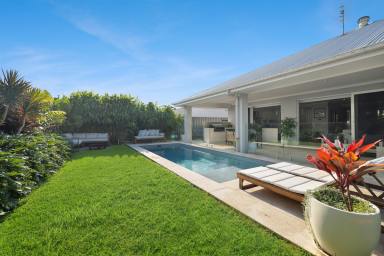 House For Sale - NSW - Vincentia - 2540 - Jervis Bay Lifestyle, Hamptons Style  (Image 2)
