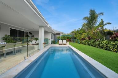 House For Sale - NSW - Vincentia - 2540 - Jervis Bay Lifestyle, Hamptons Style  (Image 2)