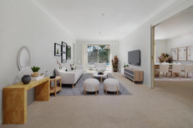 House For Sale - NSW - Raymond Terrace - 2324 - SPACIOUS FAMILY LIVING WITH POOLSIDE ENTERTAINING ON 977 SQM BACKING RESERVE  (Image 2)