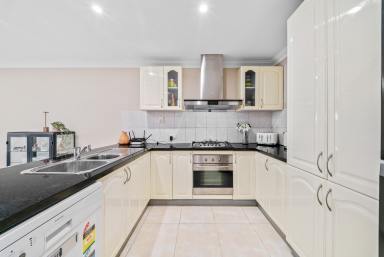 House For Sale - WA - Osborne Park - 6017 - Easy Living with Space, Comfort & Convenience  (Image 2)