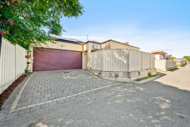 House For Sale - WA - Osborne Park - 6017 - Easy Living with Space, Comfort & Convenience  (Image 2)