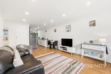 Unit For Sale - WA - Safety Bay - 6169 - Renovated, Tenanted, No Strata  (Image 2)