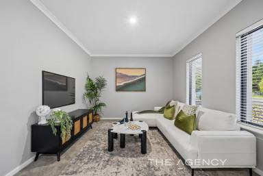 House For Sale - WA - Spearwood - 6163 - Invest or Nest.  A Renovated Turnkey Survey Strata Opportunity  (Image 2)