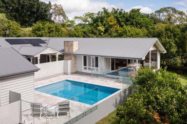 House For Sale - QLD - Cooroy - 4563 - Refined Country Living Minutes to Cooroy  (Image 2)