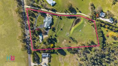Acreage/Semi-rural For Sale - NSW - South Bowenfels - 2790 - An Exceptional Dual Living Residence Showcasing Grand Proportions and Iconic Views  (Image 2)