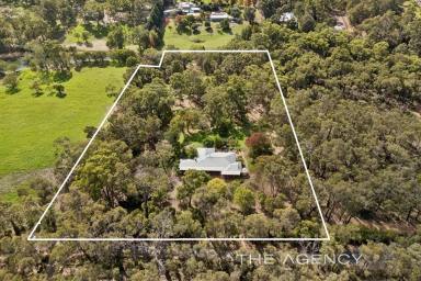 House For Sale - WA - Parkerville - 6081 - 5 Acre Parkland Paradise With Winter Creek  (Image 2)