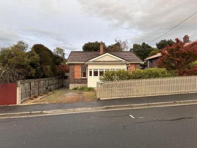 House Leased - TAS - South Launceston - 7249 - Solid character home in great location! (Image 2)