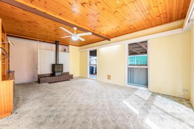 House For Sale - VIC - Mildura - 3500 - WHAT ARE YOU WAITING FOR  (Image 2)