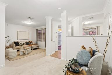 House For Sale - WA - Carramar - 6031 - COMFORT, SPACE AND POOLSIDE LIVING  (Image 2)