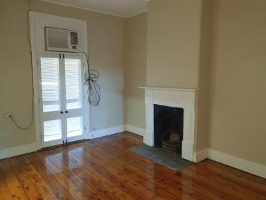 House For Lease - NSW - Muswellbrook - 2333 - THE COUNTRY COTTAGE CHARM IN THIS 3-5 BEDROOM HOUSE WITH VERANDAHS, SHADE AND WITH EXTRA SELF CONTAINED STUDIO FLAT  (Image 2)