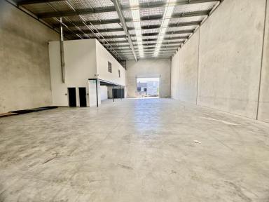 Industrial/Warehouse For Lease - QLD - Crestmead - 4132 - For Sale /Lease BRAND NEW MODERN WAREHOUSE 549 SQM  (Image 2)