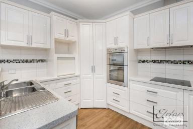 House For Lease - VIC - Kennington - 3550 - Time to Impress  (Image 2)