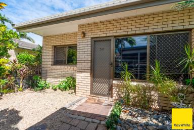 Unit Auction - QLD - Holloways Beach - 4878 - Beachside Investment Opportunity | Ground Floor with Secure Lease  (Image 2)