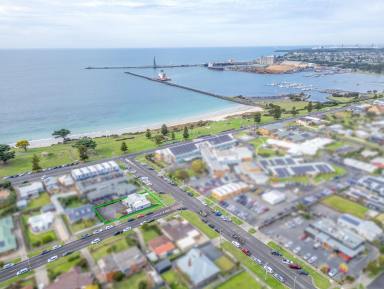 House For Sale - VIC - Portland - 3305 - Versatility Gives You Options!  (Image 2)