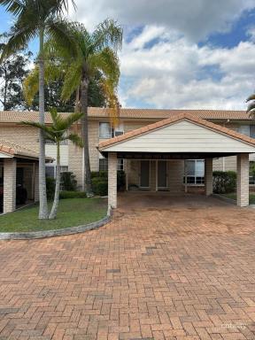Townhouse For Sale - QLD - Springwood - 4127 - 2 Bedroom Townhouse in the Heart of Springwood!  (Image 2)