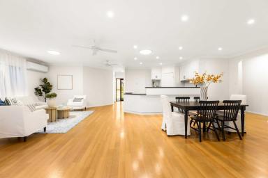 House For Sale - QLD - Rangeville - 4350 - Beautifully Refreshed Family Home in Tightly Held Rangeville  (Image 2)