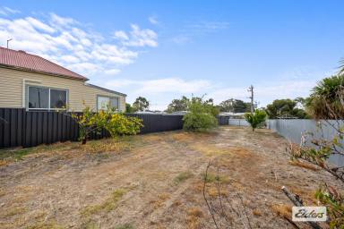 Residential Block For Sale - VIC - Ararat - 3377 - Affordable building block with front and rear road frontage and access  (Image 2)