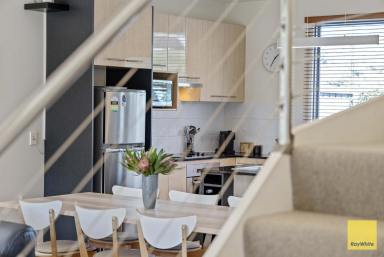 House For Sale - VIC - Sandy Point - 3959 - Prime Location, Stylish Living, Turnkey Ready  (Image 2)