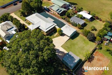House For Sale - QLD - Childers - 4660 - DISCOVER YOUR DREAM LIFESTYLE IN THE HEART OF CHILDERS  (Image 2)