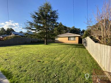 House For Lease - VIC - Foster - 3960 - 3 BEDROOM 1 BATHROOM HOME IN FOSTER  (Image 2)